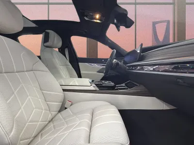 2026 بي ام دبليو الفئة السابعة 735 إل أي