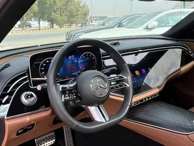 2025 مرسيدس - بنز إي 200