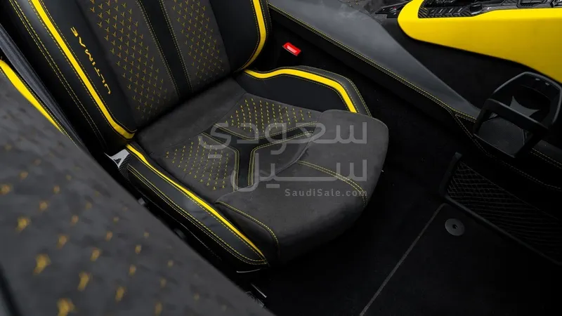 2022 لمبرجيني افنتادور التيمي