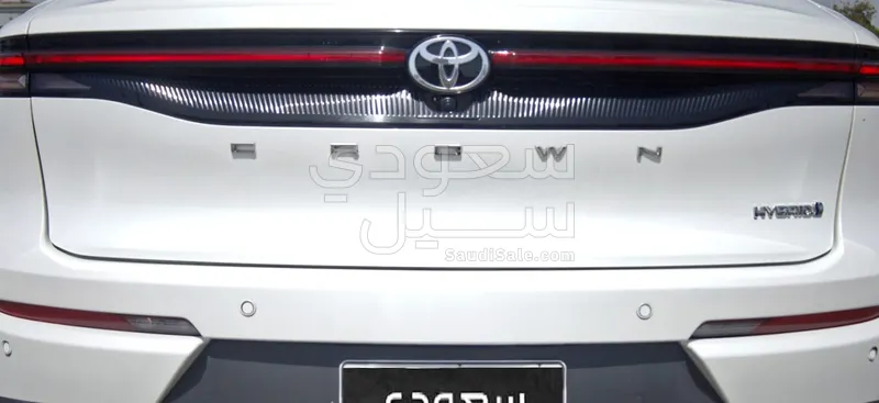 2023 تويوتا كراون بريميوم