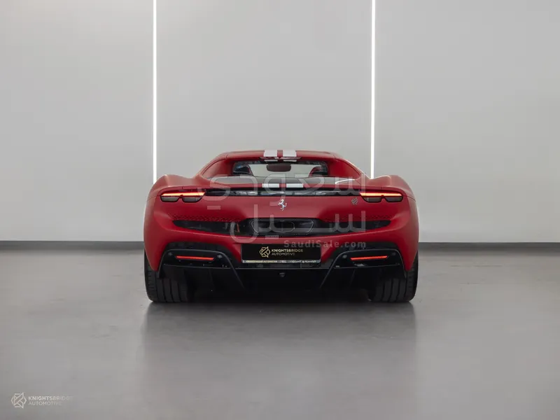 2025 فيراري جي تي بي 296