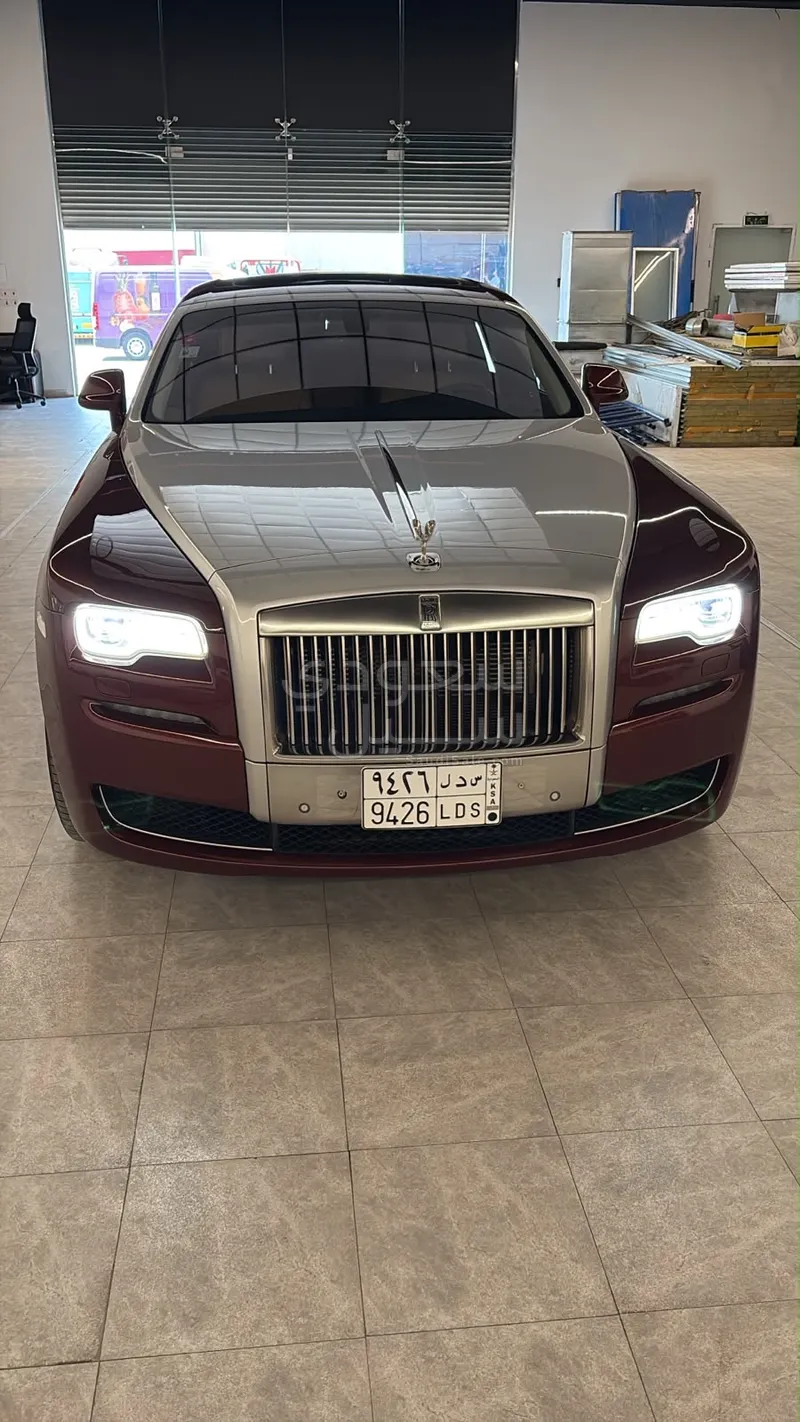 2015 رولز رويس قوست