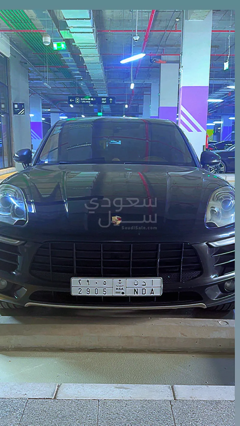 2015 بورش ماكان اس