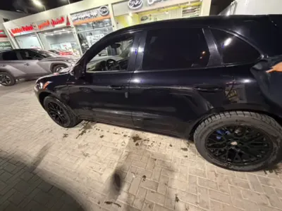 2015 بورش ماكان اس
