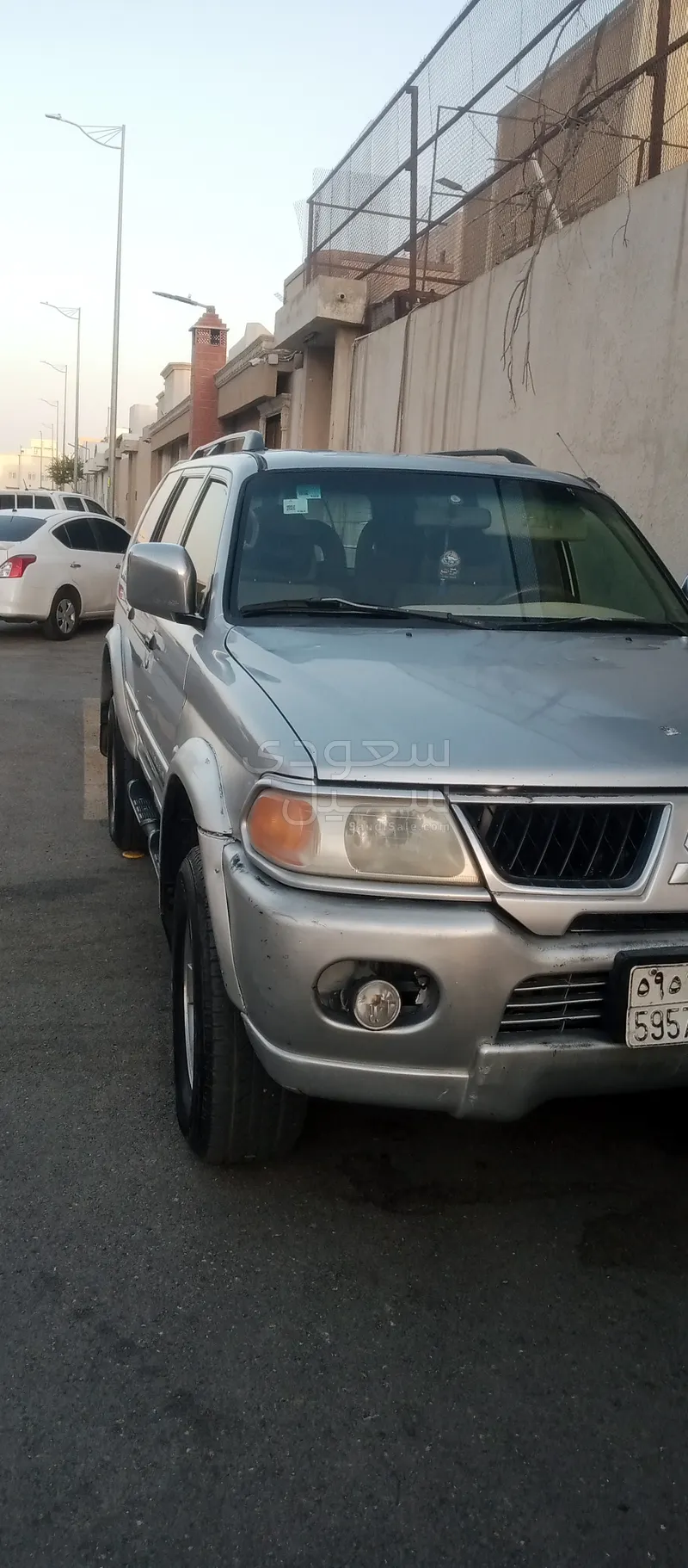 2010 متسوبيشي ناتيفا