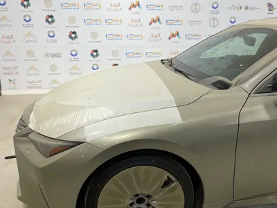 2025 لكزس آي إس 350