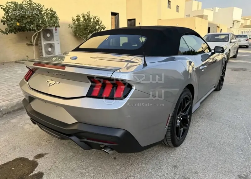 2024 فورد موستانغ ايكو بوست بريميوم