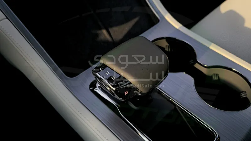 2026 روكس 01