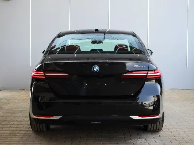 2026 بي ام دبليو الفئة الخامسة 520 أي