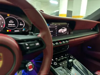 2025 بورش 911 كاريرا