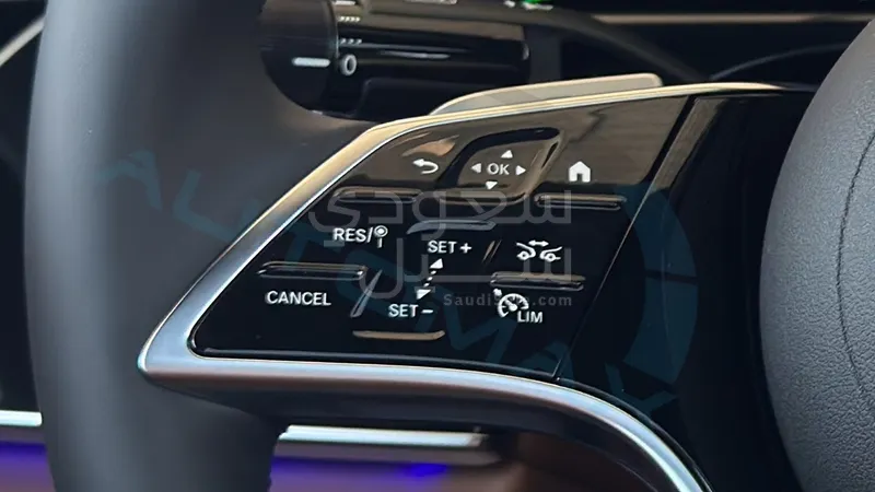 2025 مرسيدس - بنز إي 200