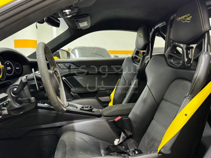 2024 بورش 911 جي تي 3 ار اس