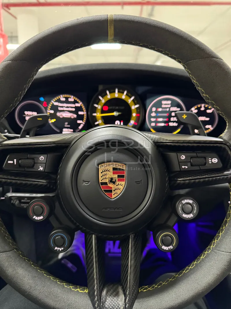 2024 بورش 911 جي تي 3 ار اس