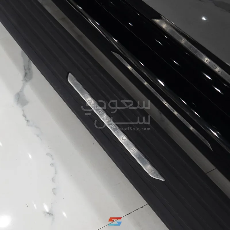 2026 لاند روفر رينج روفر اوتوبيوغرافي