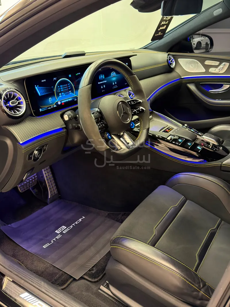 2023 مرسيدس - بنز جي تي 63 اس اي بيرفورمانس