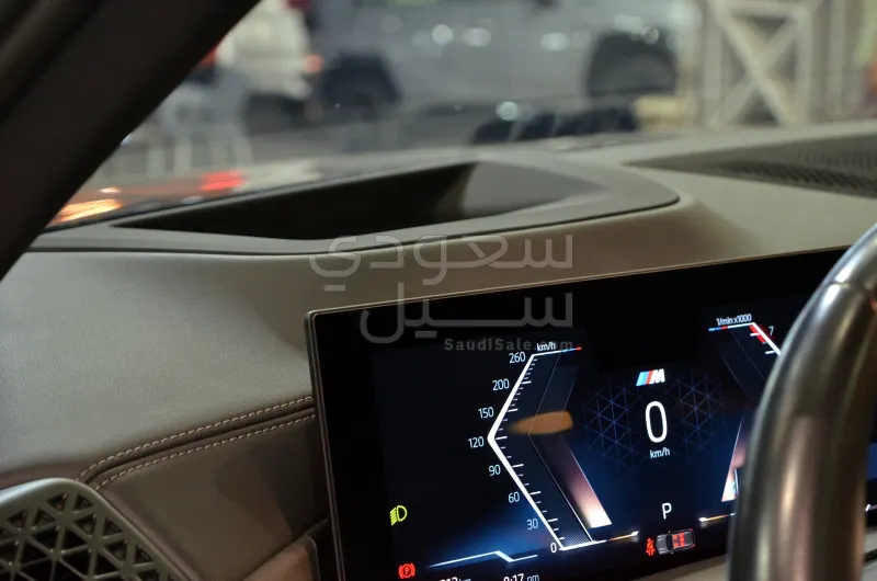 2025 بي ام دبليو الفئة اكس 5 إم