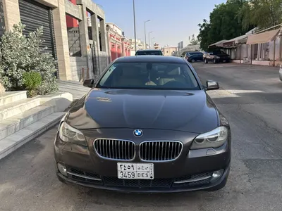 2013 بي ام دبليو الفئة الخامسة 520 أي