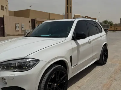 2015 بي ام دبليو الفئة اكس 5
