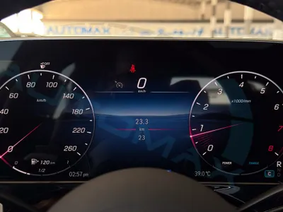 2026 مرسيدس - بنز إي 200 أي إم جي