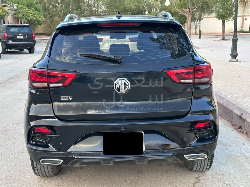 2022 ام جي زد اس