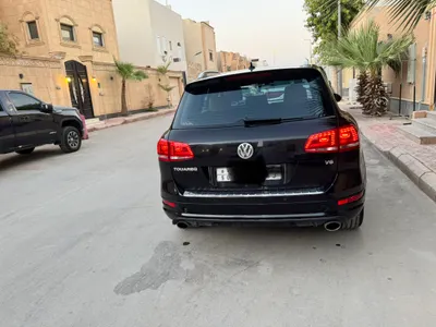 2014 فولكس واجن طوارق أر - لاين