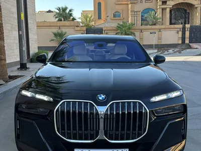 2026 بي ام دبليو الفئة السابعة 735 إل أي
