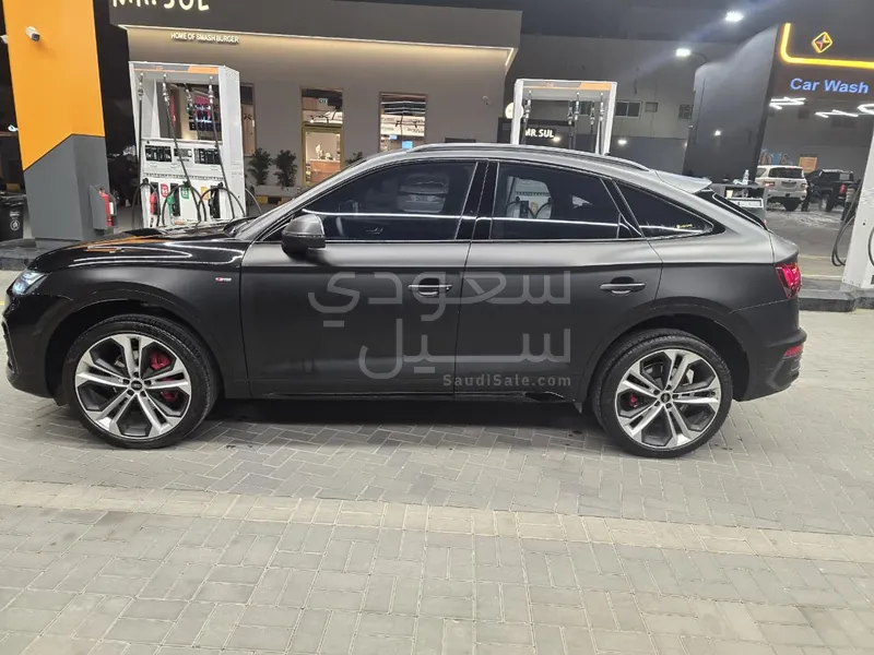 2025 اودي كيو 5 اس لاين
