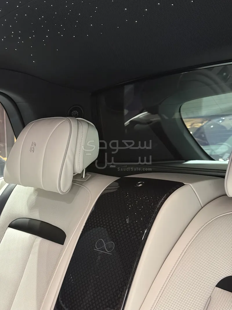 2026 رولز رويس كولينان بلاك بادج
