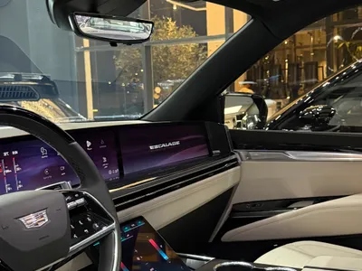2025 كاديلاك اسكاليد سبورت
