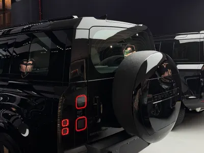 2026 لاند روفر ديفيندر 110 اكس داينمك اتش اس اي