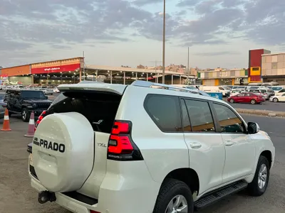 2023 تويوتا برادو تي اكس ال