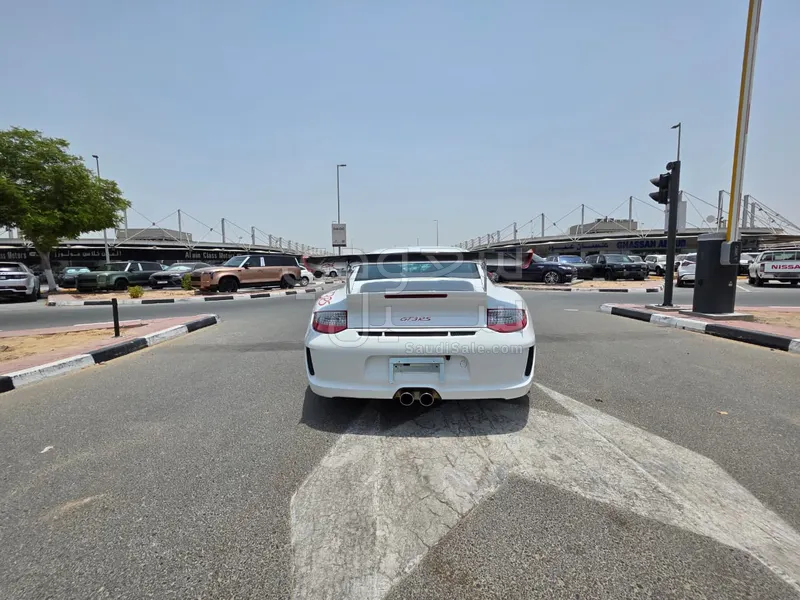 2011 بورش 911 جي تي 3 ار اس