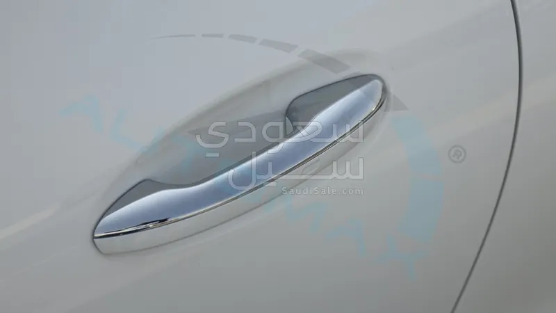 2026 مرسيدس - بنز سي إل إي 200