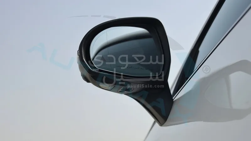 2026 مرسيدس - بنز سي إل إي 200
