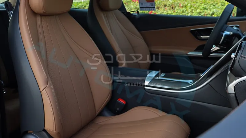 2026 مرسيدس - بنز سي إل إي 200