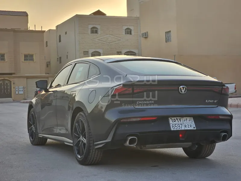 2025 شانجان يوني في
