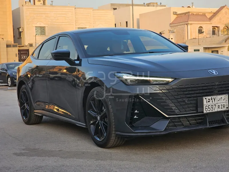 2025 شانجان يوني في