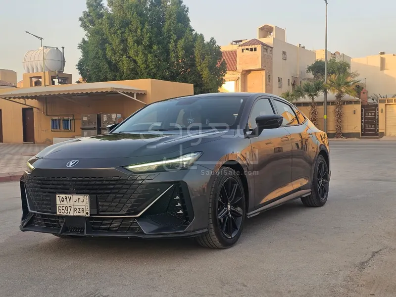 2025 شانجان يوني في