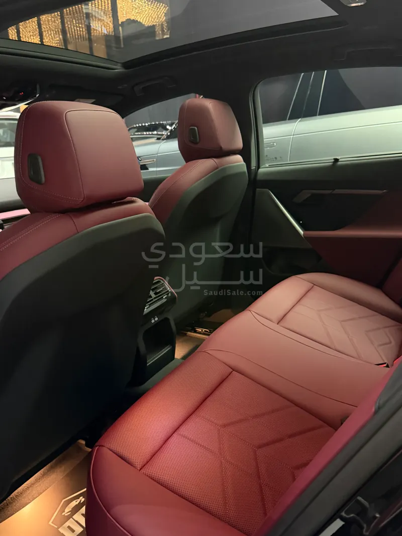 2026 بي ام دبليو الفئة الخامسة 520 أي إم كت