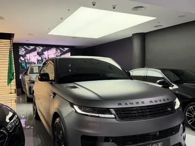 2024 لاند روفر رينج روفر سبورت اس اي دايناميك