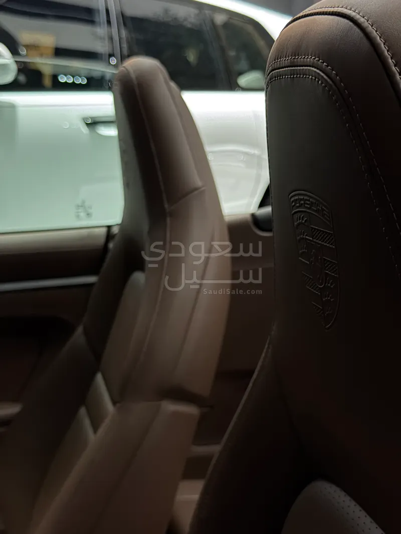 2026 بورش 911 كاريرا كابريوليه
