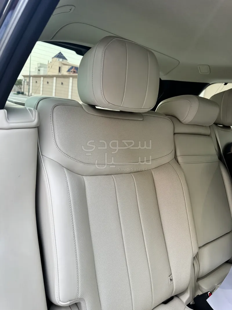 2024 لاند روفر رينج روفر اتش اس اي