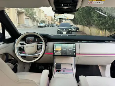 2024 لاند روفر رينج روفر اتش اس اي