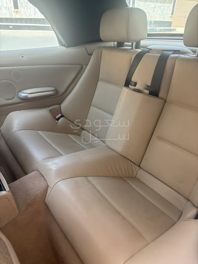 2004 بي ام دبليو الفئة الثالثة 318 أي