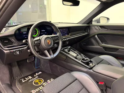 2024 بورش 911 كاريرا تي