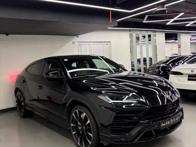 2022 لمبرجيني اوروس