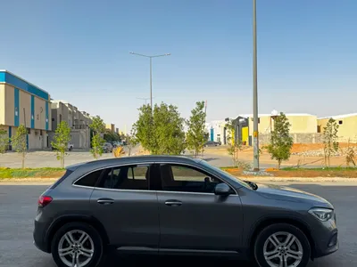 2021 مرسيدس - بنز جي إل أي 200