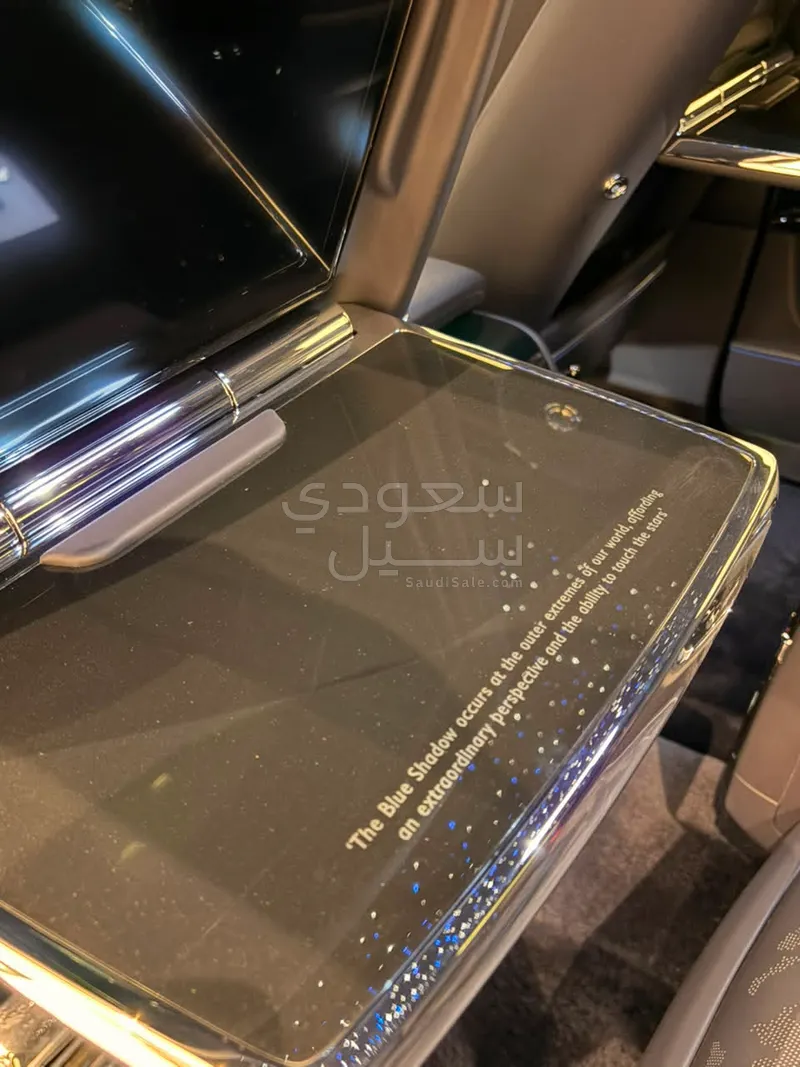 2024 رولز رويس كولينان بلاك بادج