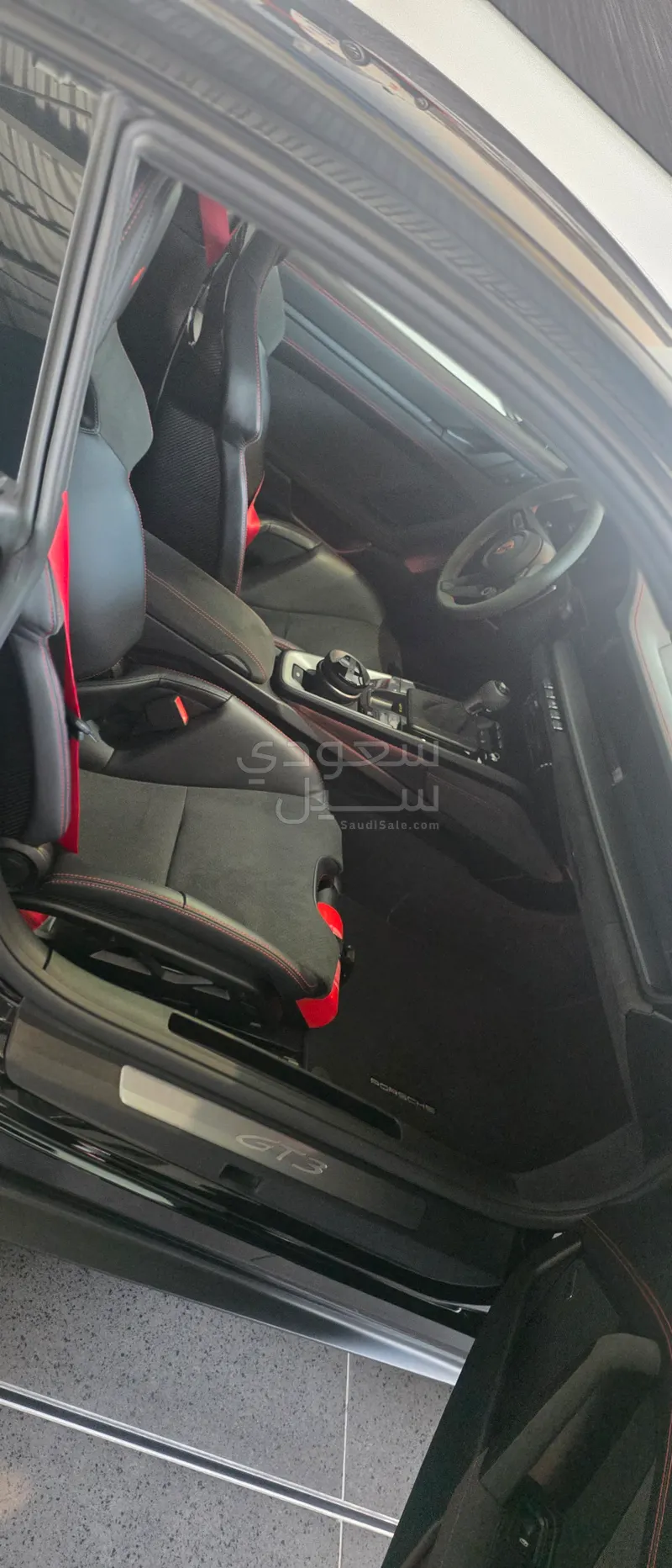 2025 بورش 911 كاريرا جي تي 3