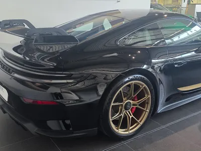 2025 بورش 911 كاريرا جي تي 3